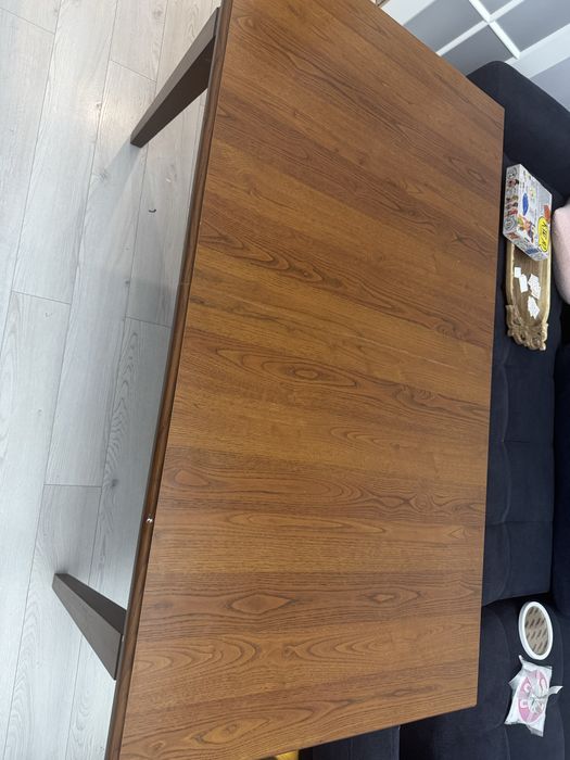 Стол длинна 160см