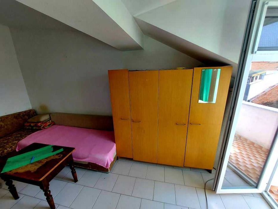 Дава се под наем Едностаен апартамент в Бургас, Възраждане - 45 кв.м за 127.5 € - Снимка #1