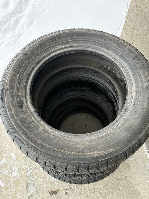 Зимние шины , goodyear