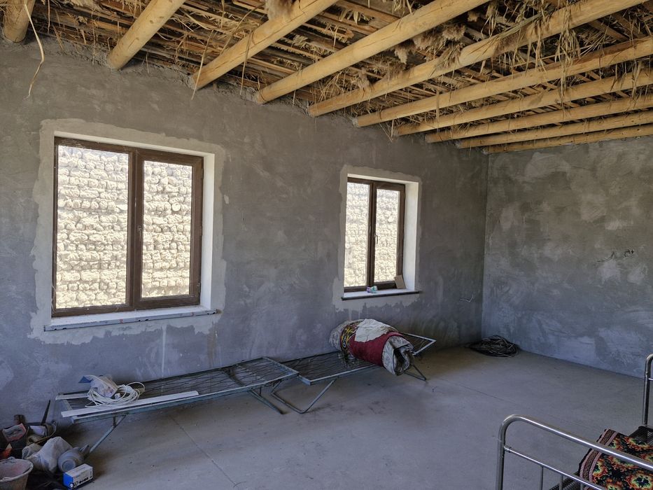 Зомин тумани, Навбахор мфй, 12-уй сотилади