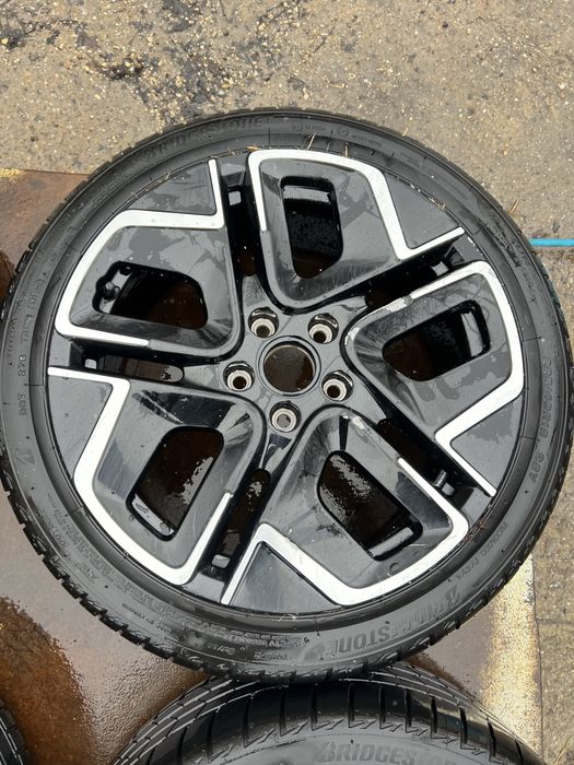 Vand jante volkswagen  golf 8 Gti R18 cu anvelope 225 40 18  vara