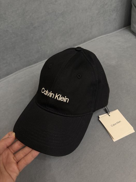 кепка от Calvin Klein оригинал