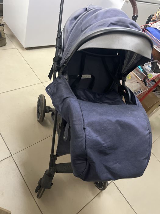 Продам коляску б/у