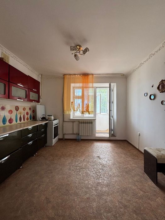 Продам 3х комн 2 база