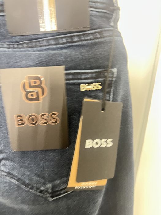 Уникален нов модел на Hugo Boss! Топ качество. Налична пълна серия