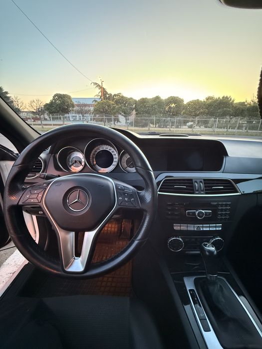 VAND MERCEDES C220 CDI  facelift avantgarde 2011