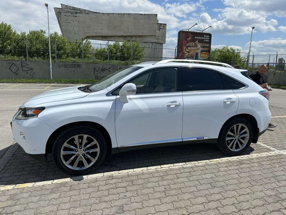 Продавам Lexus RX 450 2012