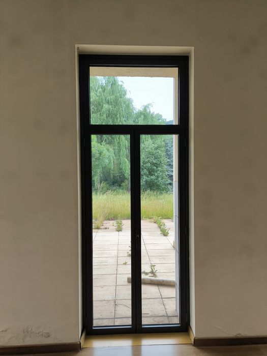 окна алюминиевые разных размеров