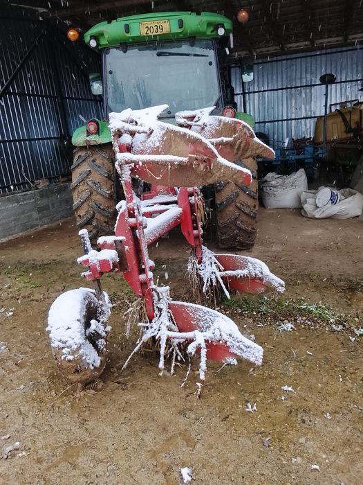 Vand plug cu 2 brazde