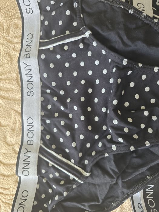 Мъжко бельо, слипове M и XL размери.