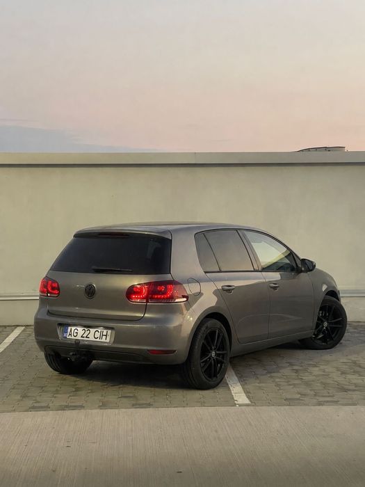 VOLKSWAGEN Golf 2011 — imagine 4