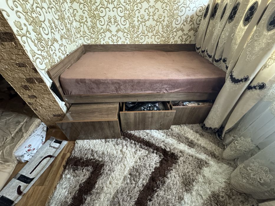 Detskiy mebel kravat shkaf