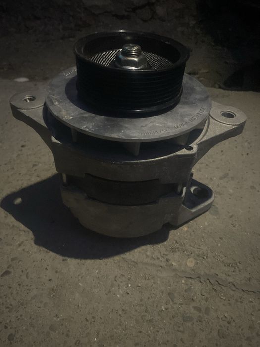 Генератор Doosan экскаватор оригинал
