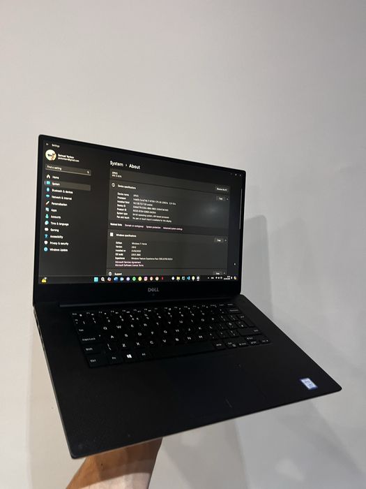 Dell XPS15 9570 i7-8750H