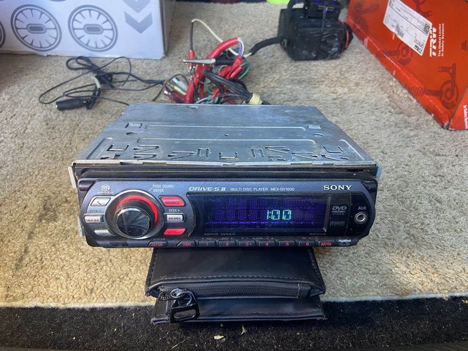 касетофон авто радио Sony Aux оригнал