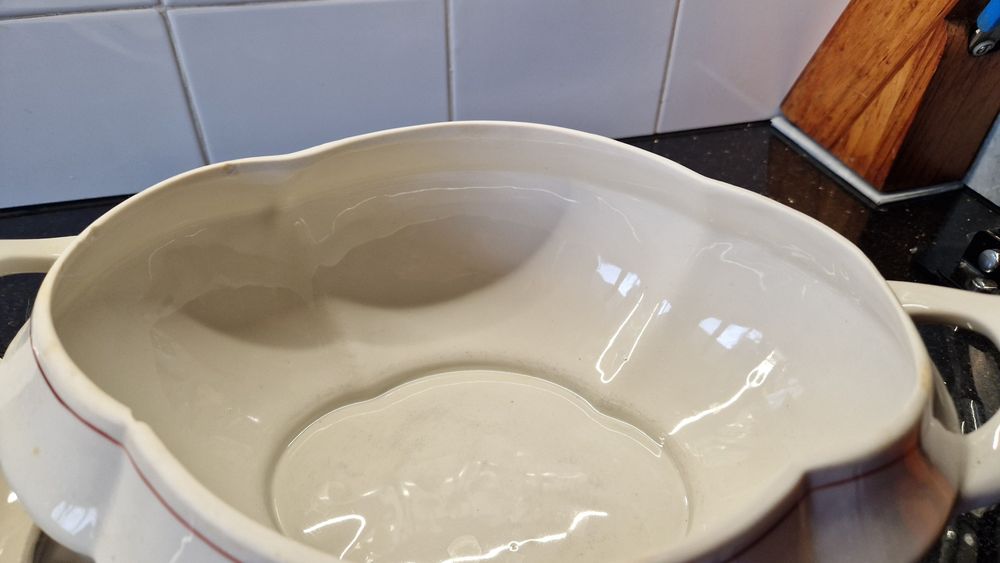 Супник от 70-те години