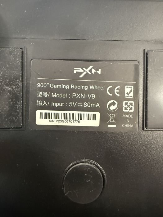 Volan gaming pxn v9 in stare foarte buna, folosit de foarte putine ori