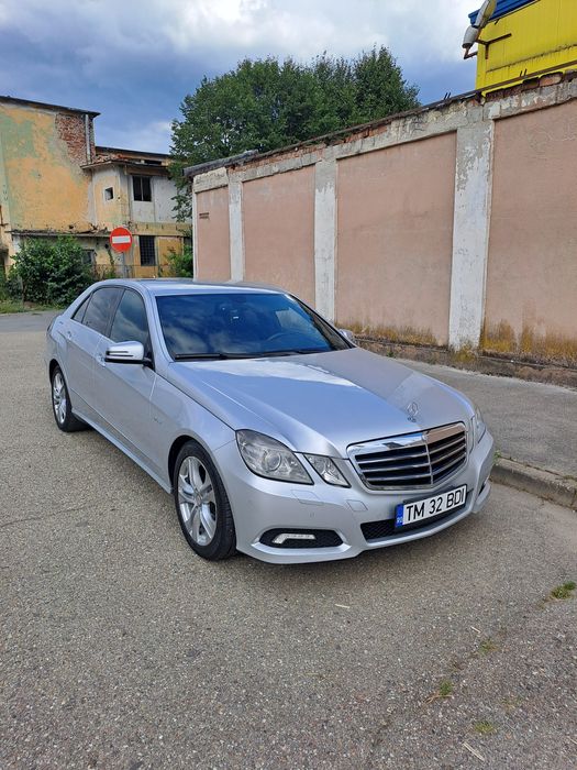 Mercedes e 220  avangarde 204cp