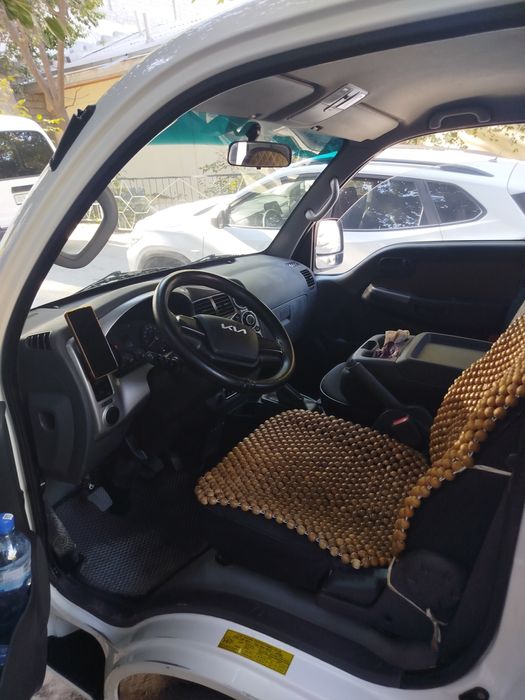 Kia bongo 2024 yil metanda