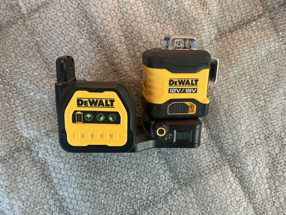 Vind laser dewalt DCE089G18 doar corp nou