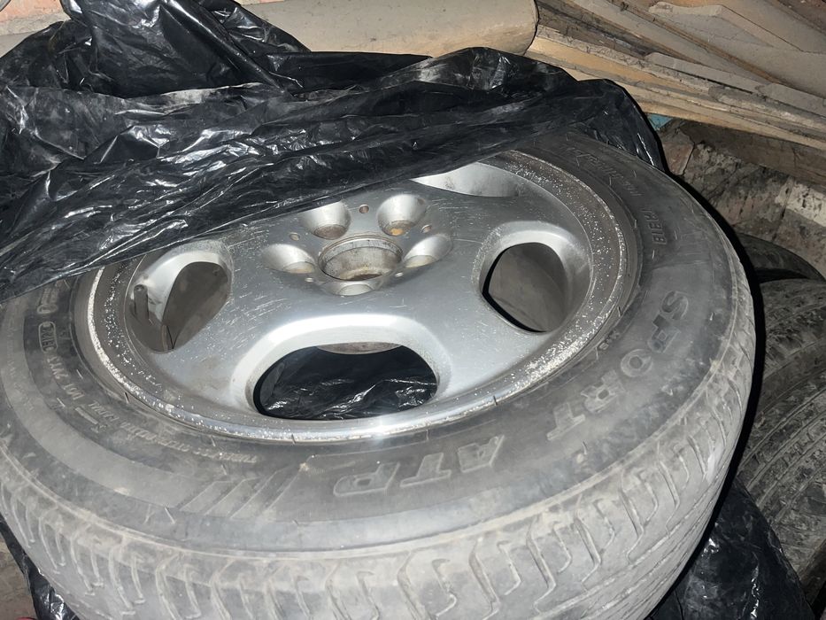 Продам диски с резиной