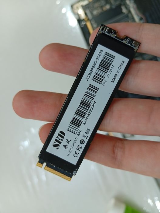 Ноутбук на запчасти