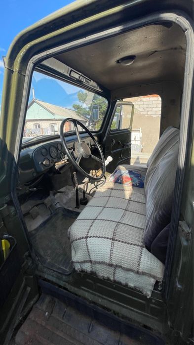 Продам  автомобиль Газ 52