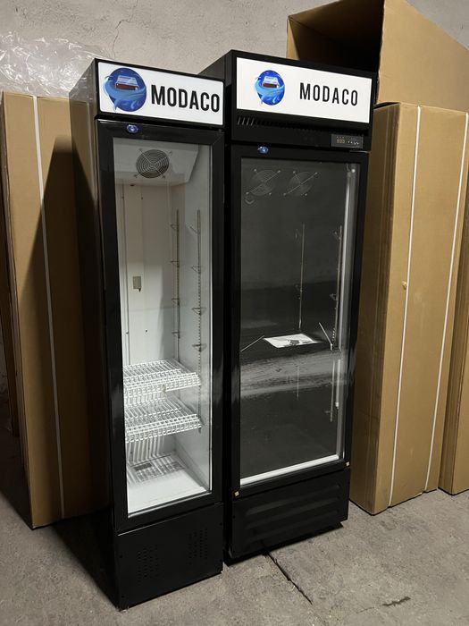 Vitrina frigorifica verticala noua pentru racoritoare, lactate/mezel