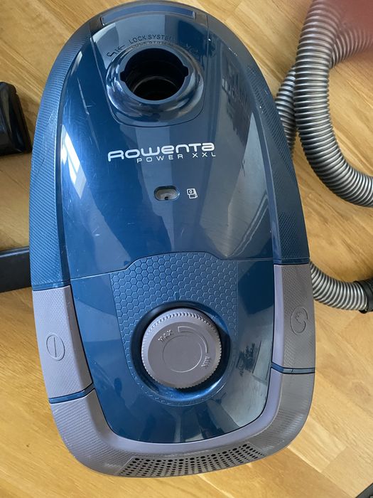 Aspirator cu sac Rowenta XXL RO3125EA