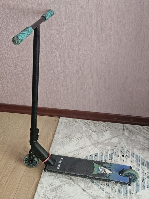 Отличный трюковой самокат