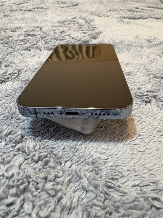 iPohone 13Pro  Sierra  blue cu 88 sanatate baterie si de 128GB