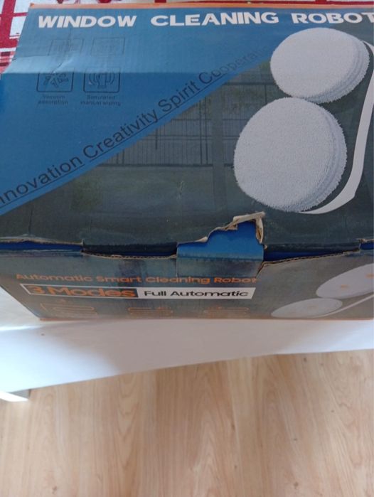 Робот для мытья окон.