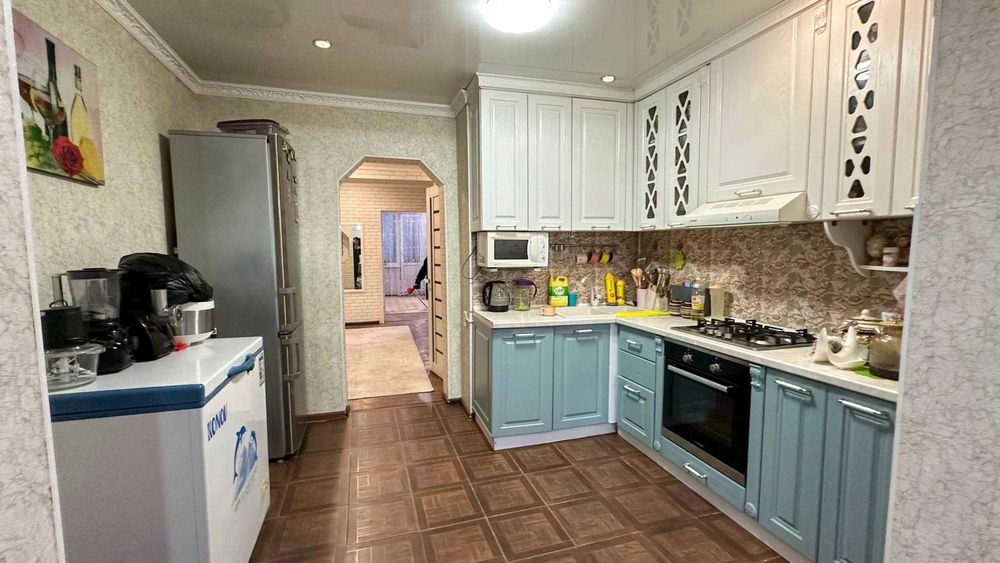 Продам 4х ком Жастар Данил Империя