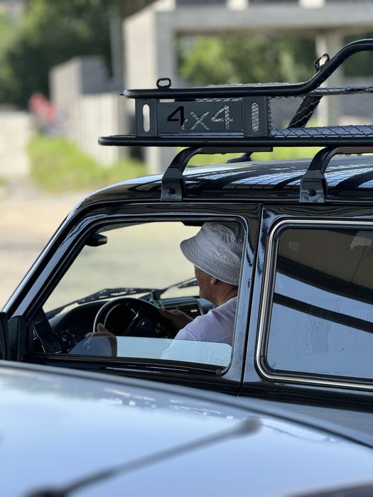 Niva urban. 2020 yil. Kraska toza