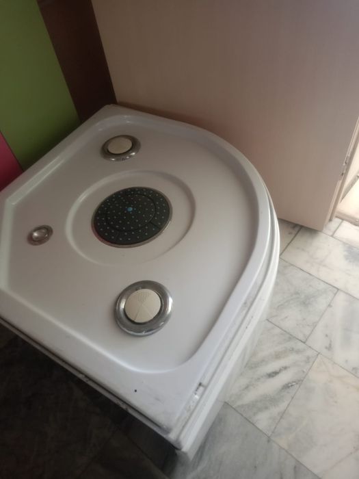 Продам срочно душевая кабина