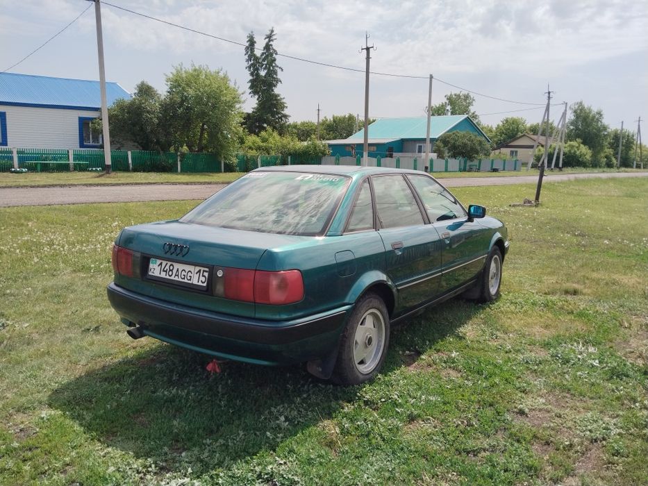 Продам Audi 80 B4