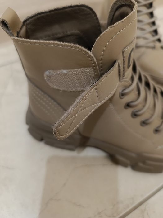 Женская кожаная обувь