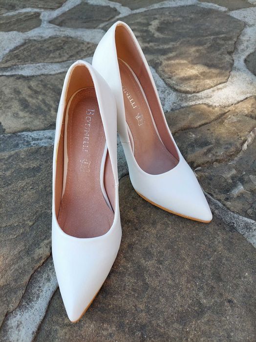 Pantofi stiletto botinelli