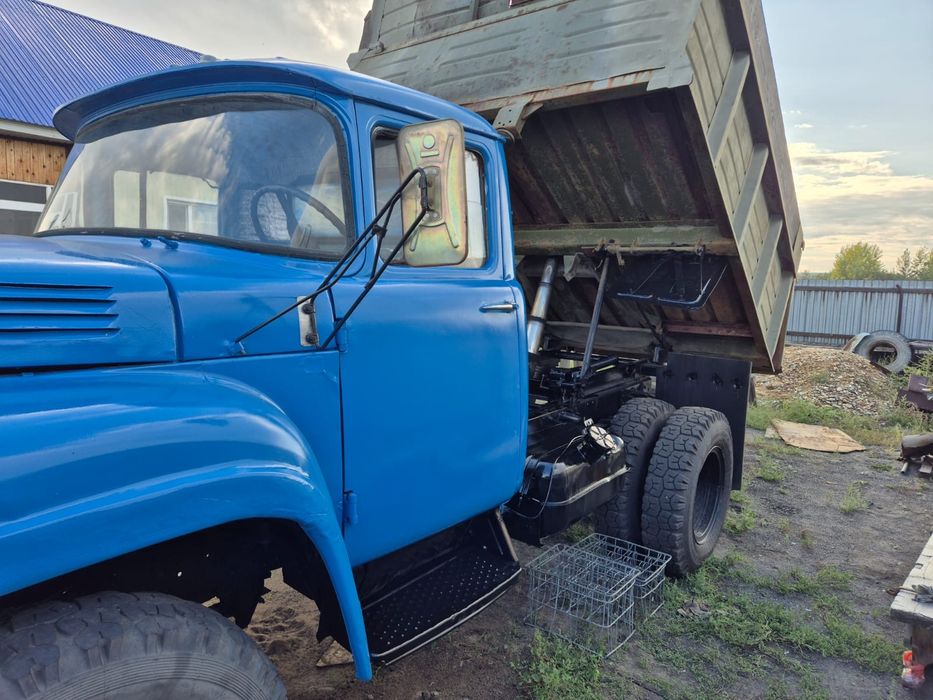 Продам ЗИЛ коратыш. Есть торг