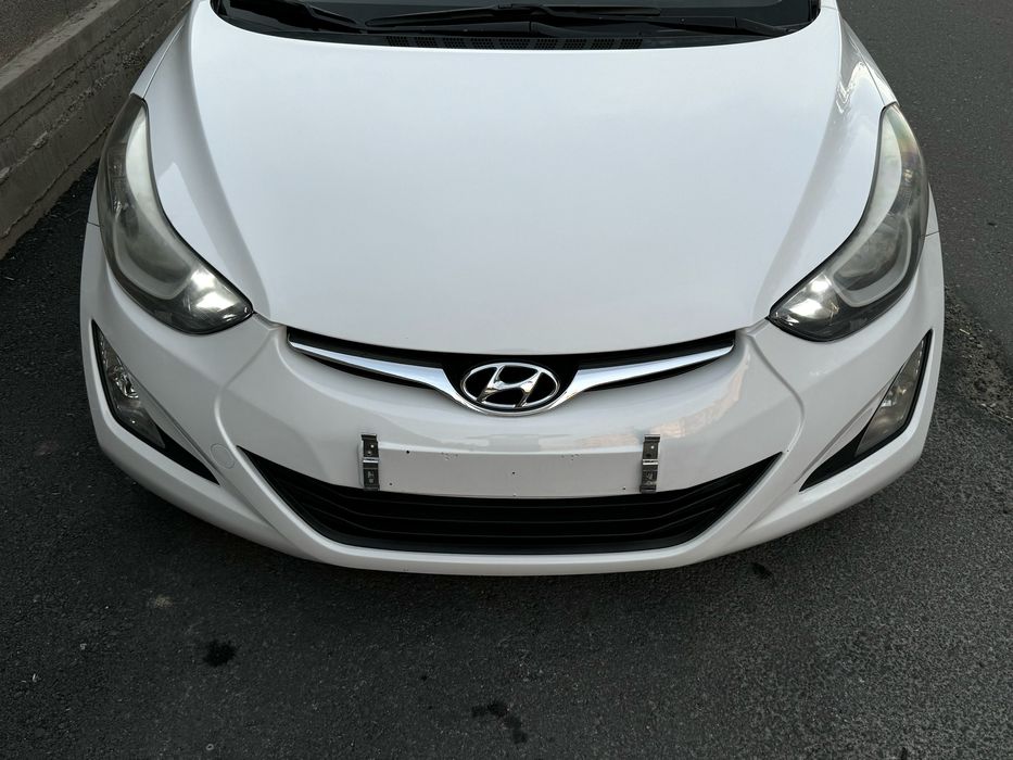 Hyundai Elantra 2014