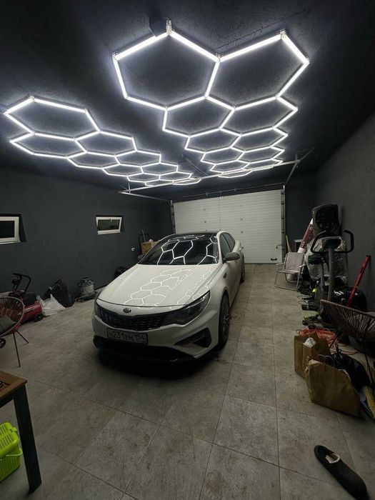 освещение для шоурума, соты стрелки, ромбы