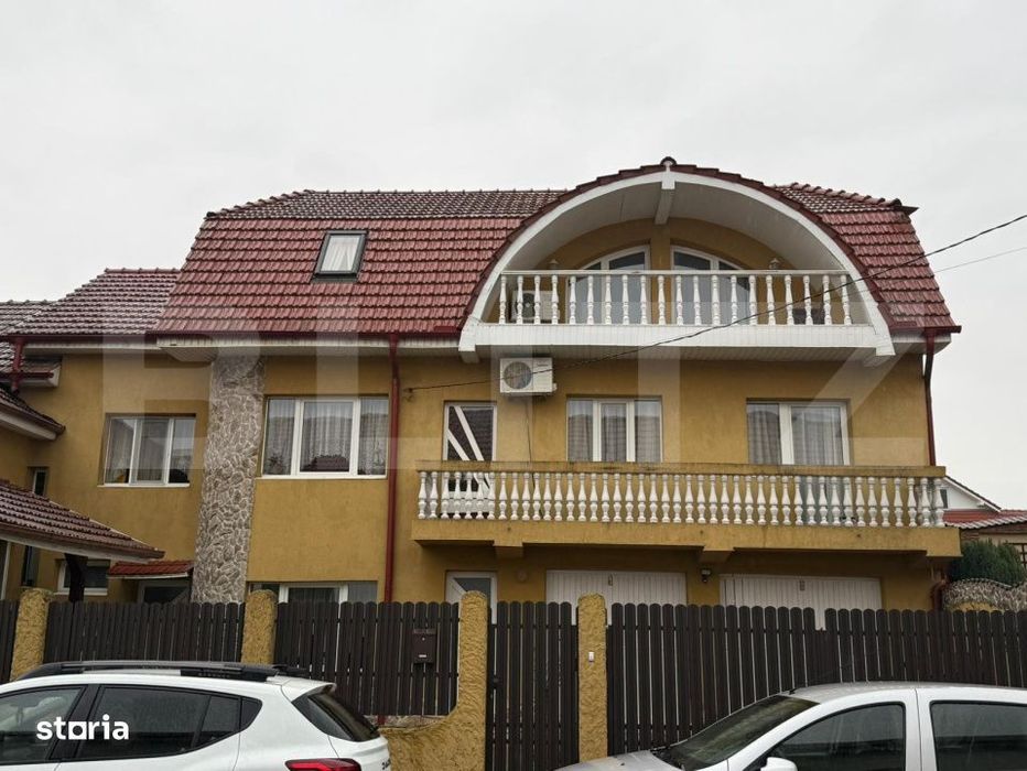 Casa ultracentrala, 2 apartamente, 110 mp, zona Ultracentral