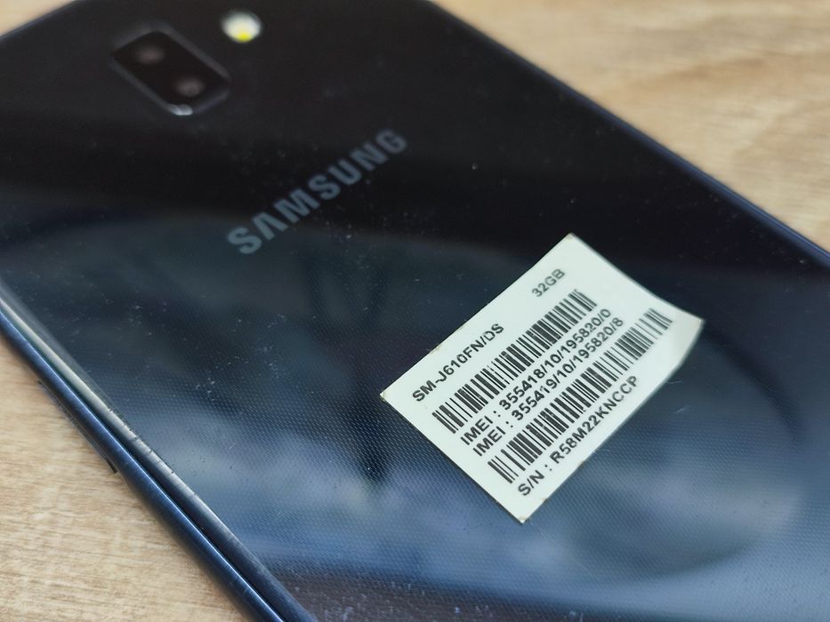 Samsung Galaxy J6+ (J610) 32GB Black IMPECABIL