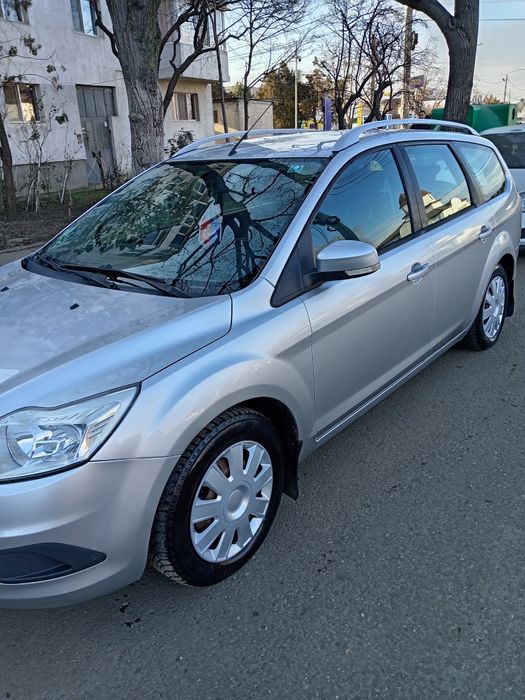 FORD Focus 2010 — imagine 2