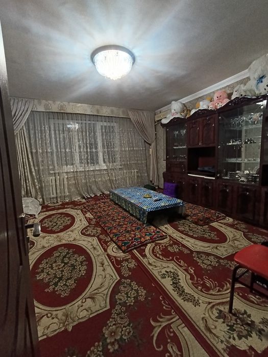 3/9/9 uy sotiladi  Yunusobod 14 kv  Orintir petushok