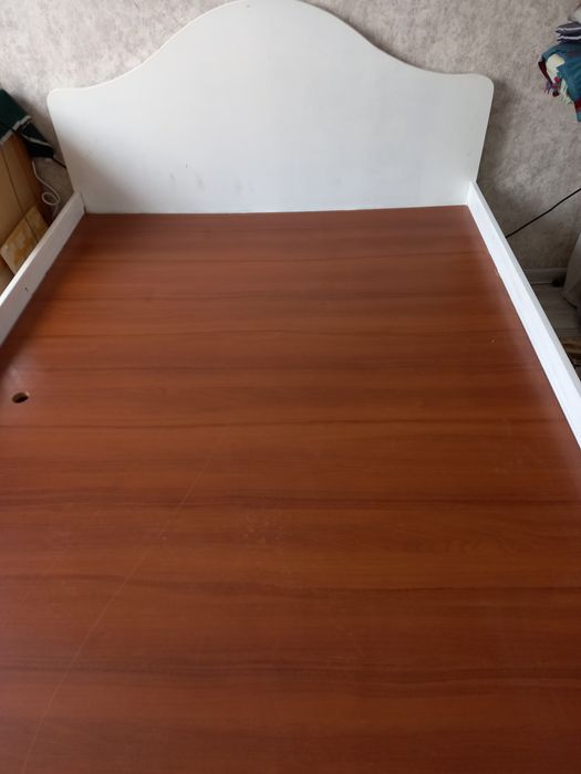 Продам Кровать б/у