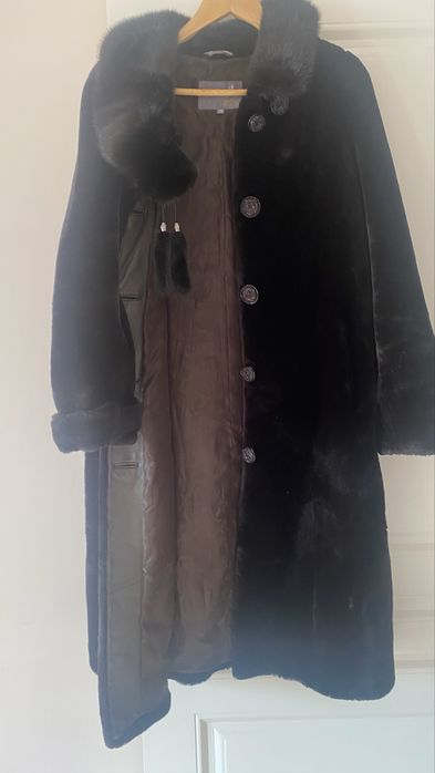 Продам теплую шубку