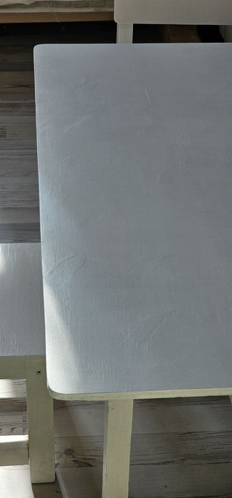 Детский стол и стулья