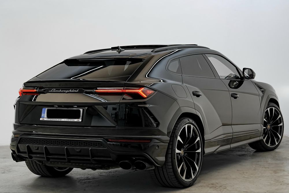 LAMBORGHINI URUS 2020 — imagine 3