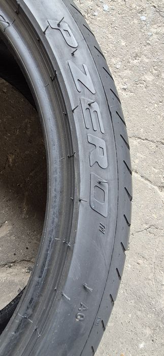 4 anvelope vara Pirelli,fata 255/35/20,spate 285/30/20.Pretul este pe bucata.